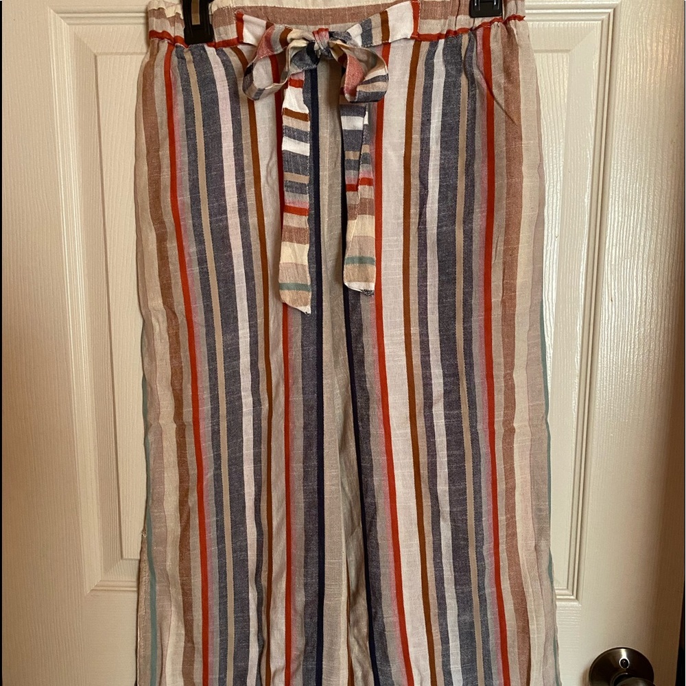 Linen capris